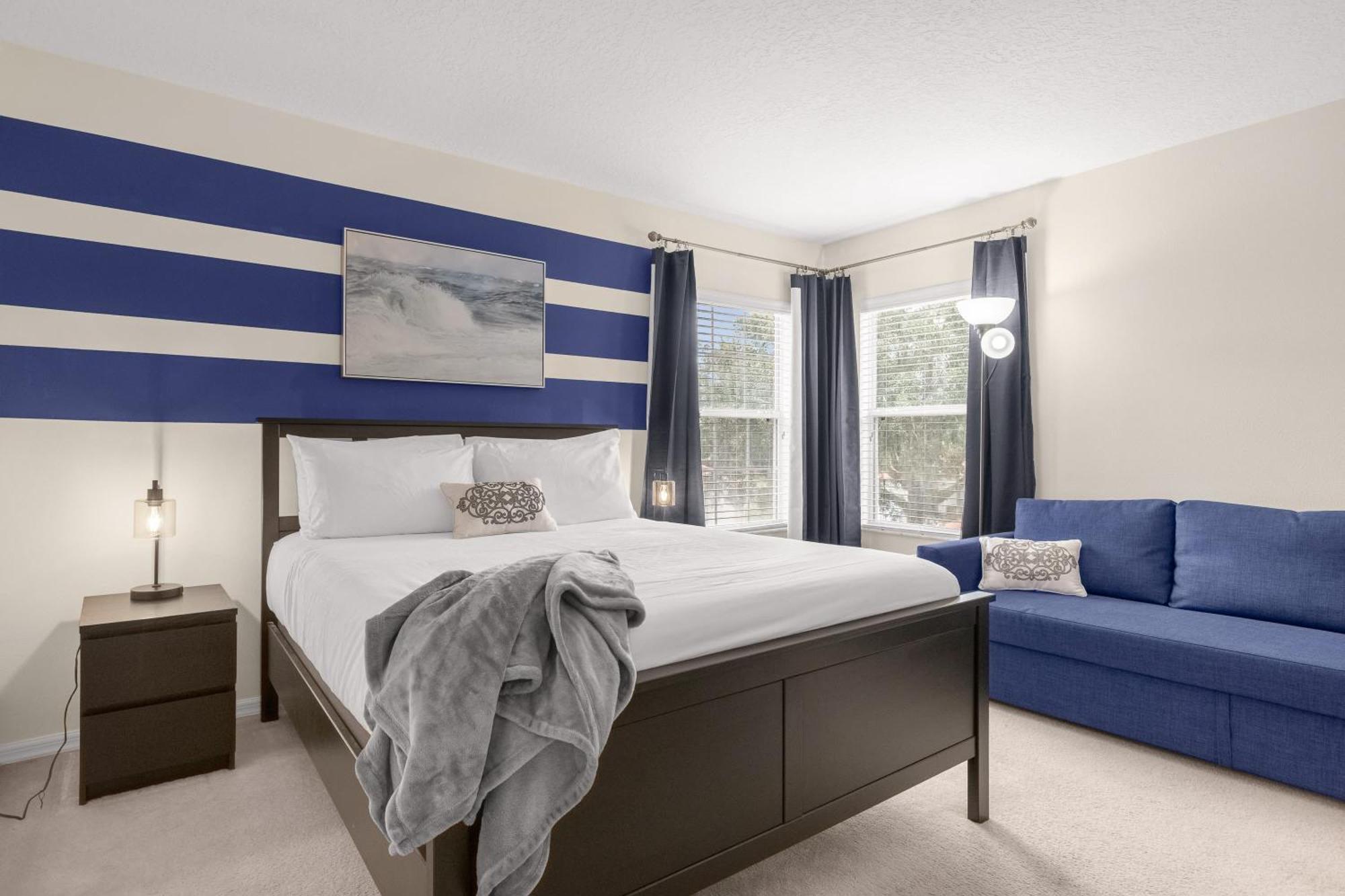 Сasa de vacaciones Large Spacious W Private Pool & Hot Tub