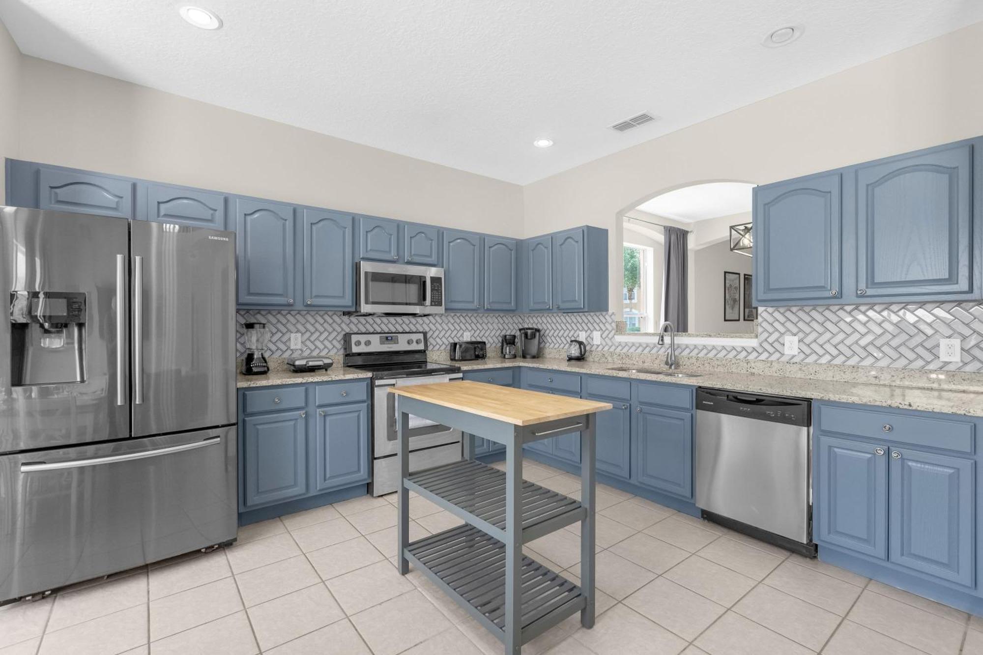 Large Spacious W Private Pool & Hot Tub Сasa de vacaciones Davenport