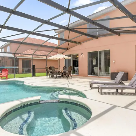 Large Spacious Home W Private Pool & Hot Tub Davenport Exterior photo