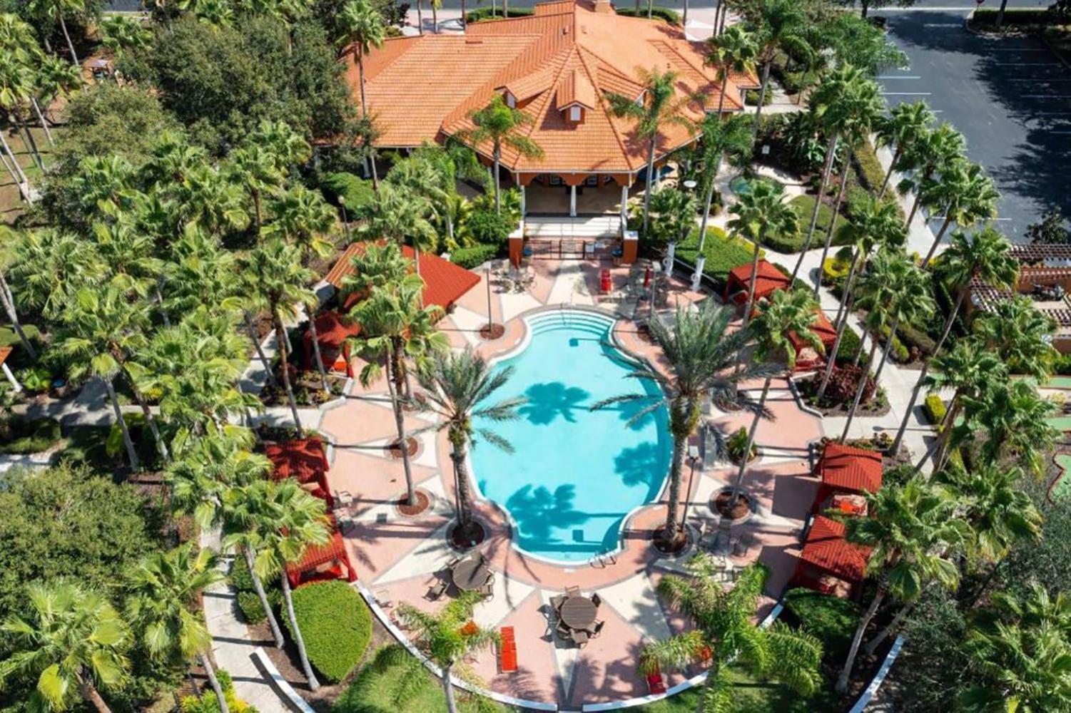 Large Spacious W Private Pool & Hot Tub Ferienhaus Davenport